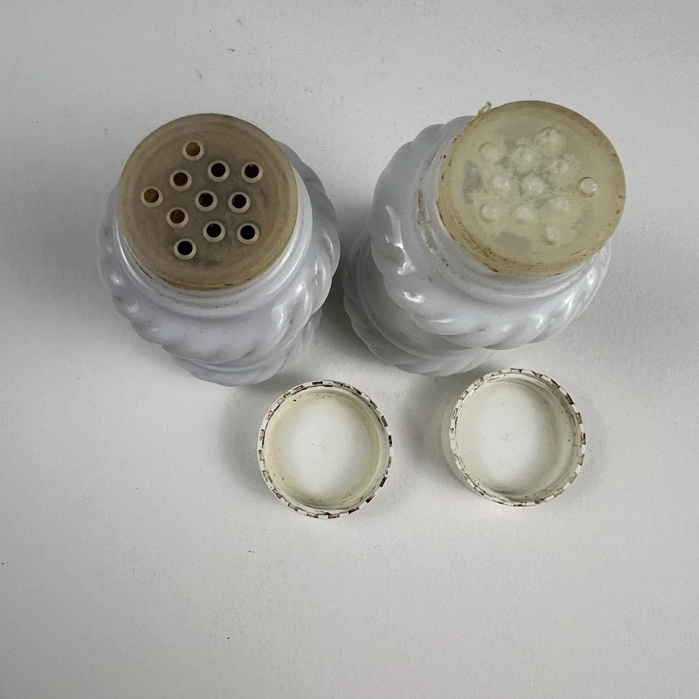 N/A vintage milk