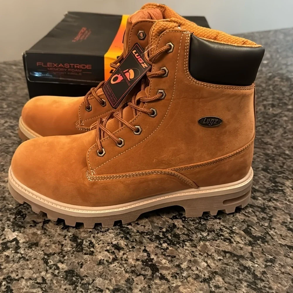 Lugz new box