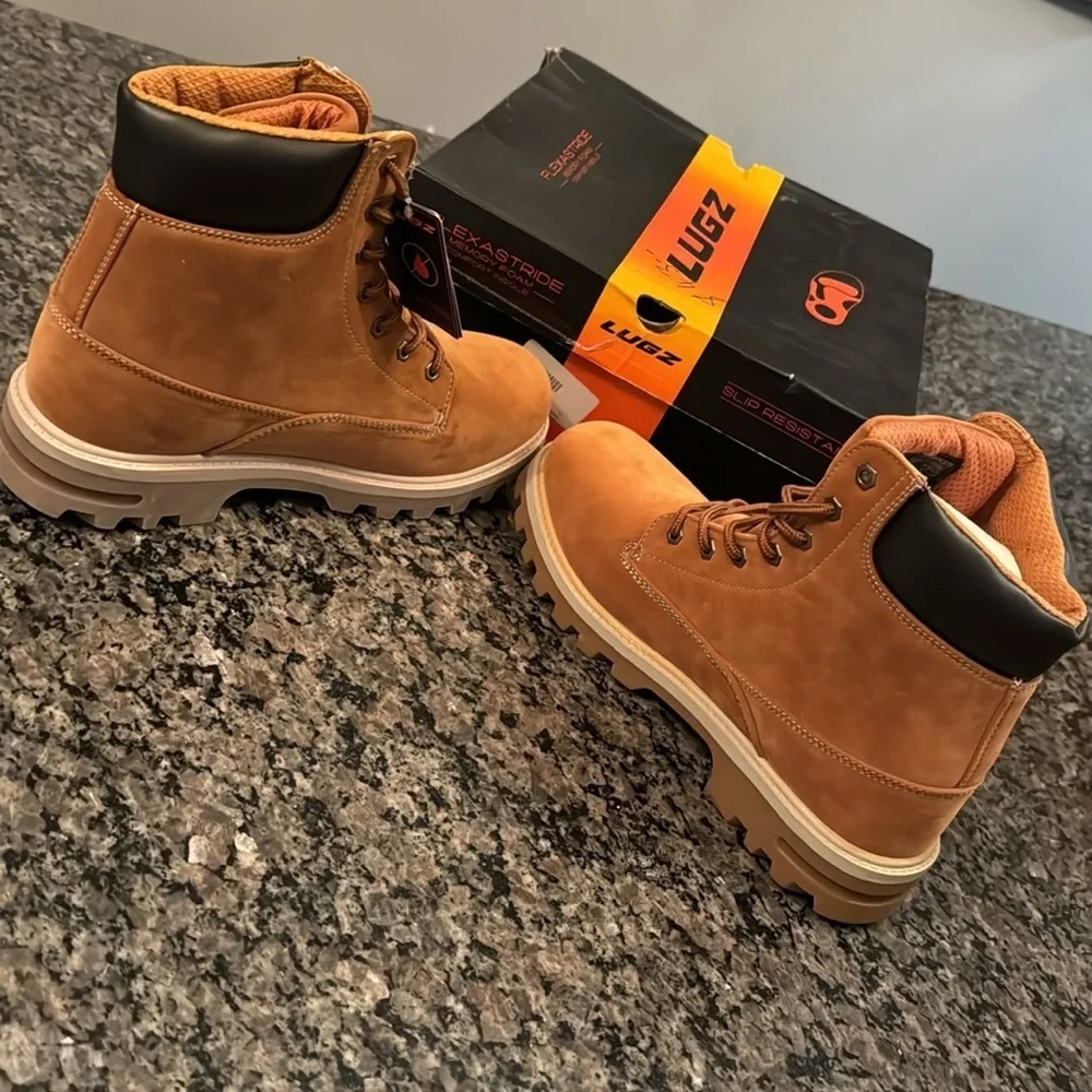 Lugz new box
