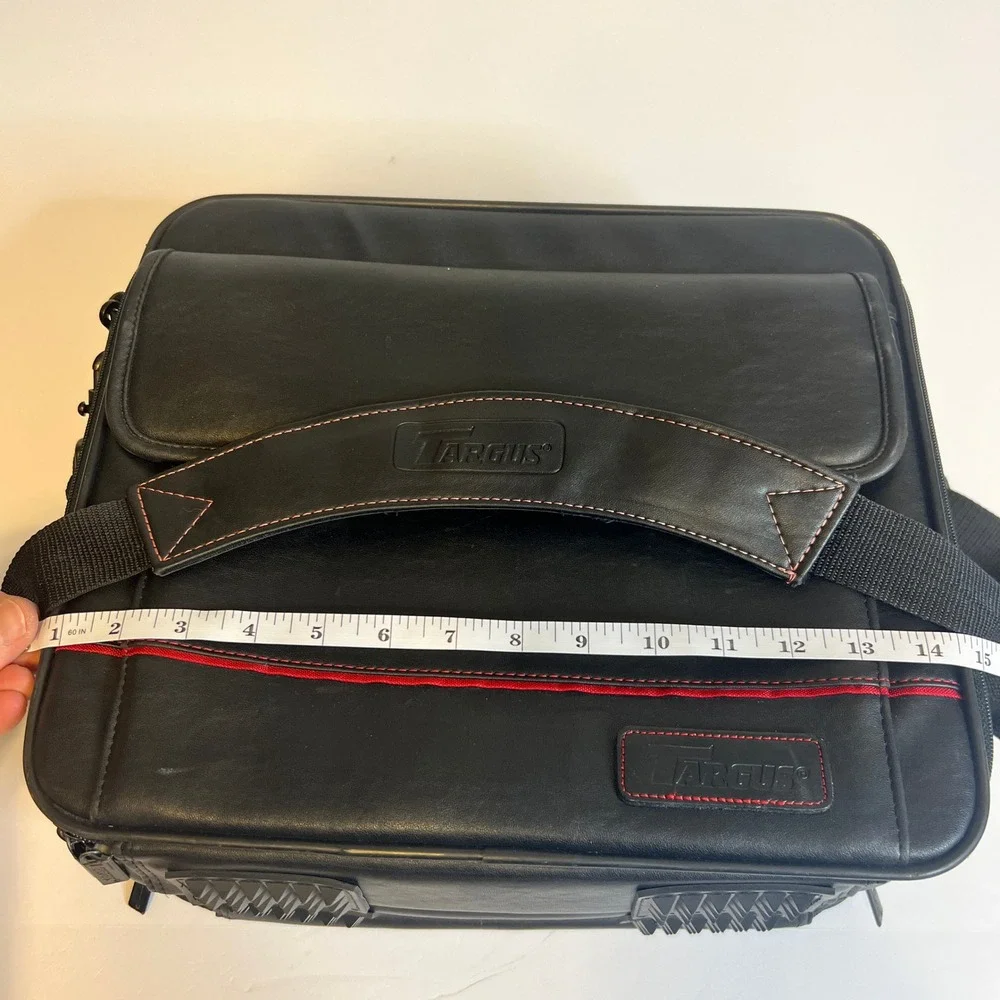 Targus laptop messenger