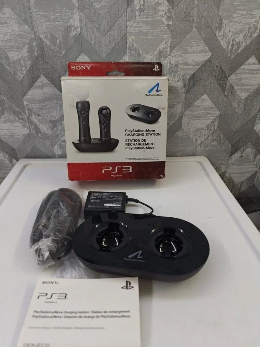Official Sony Playstation Move Charging Station New in Box OEM Genuine PS3