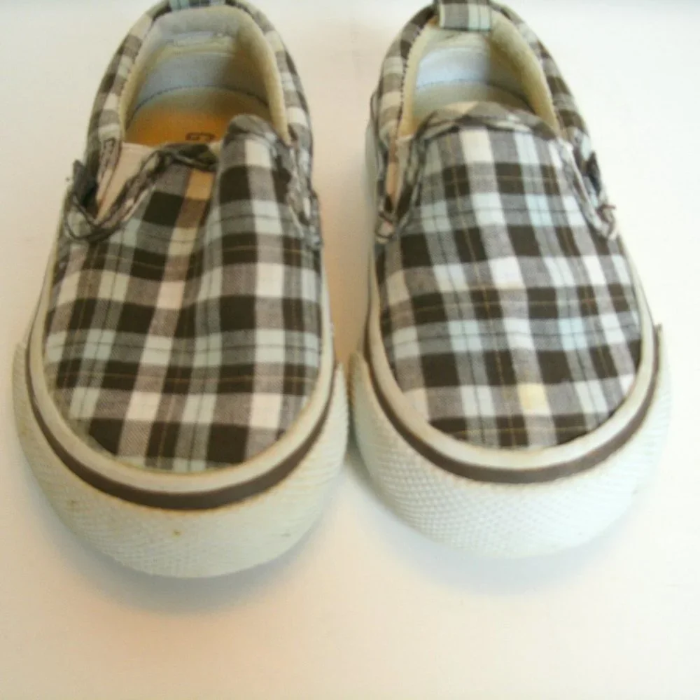 Gymboree Boys Shoes Brown Plaid Slip On Canvas Skate Sneakers Size 3