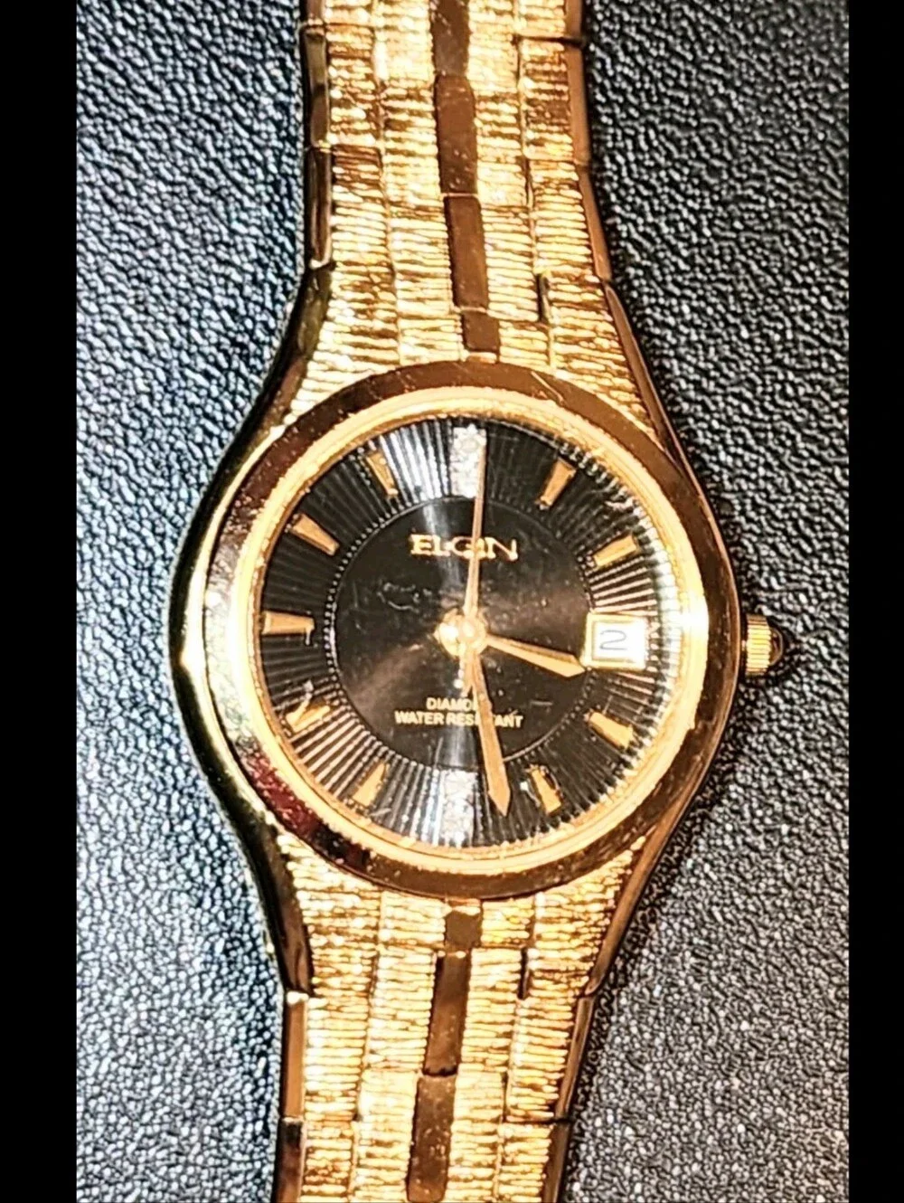 Elgin elegant gold