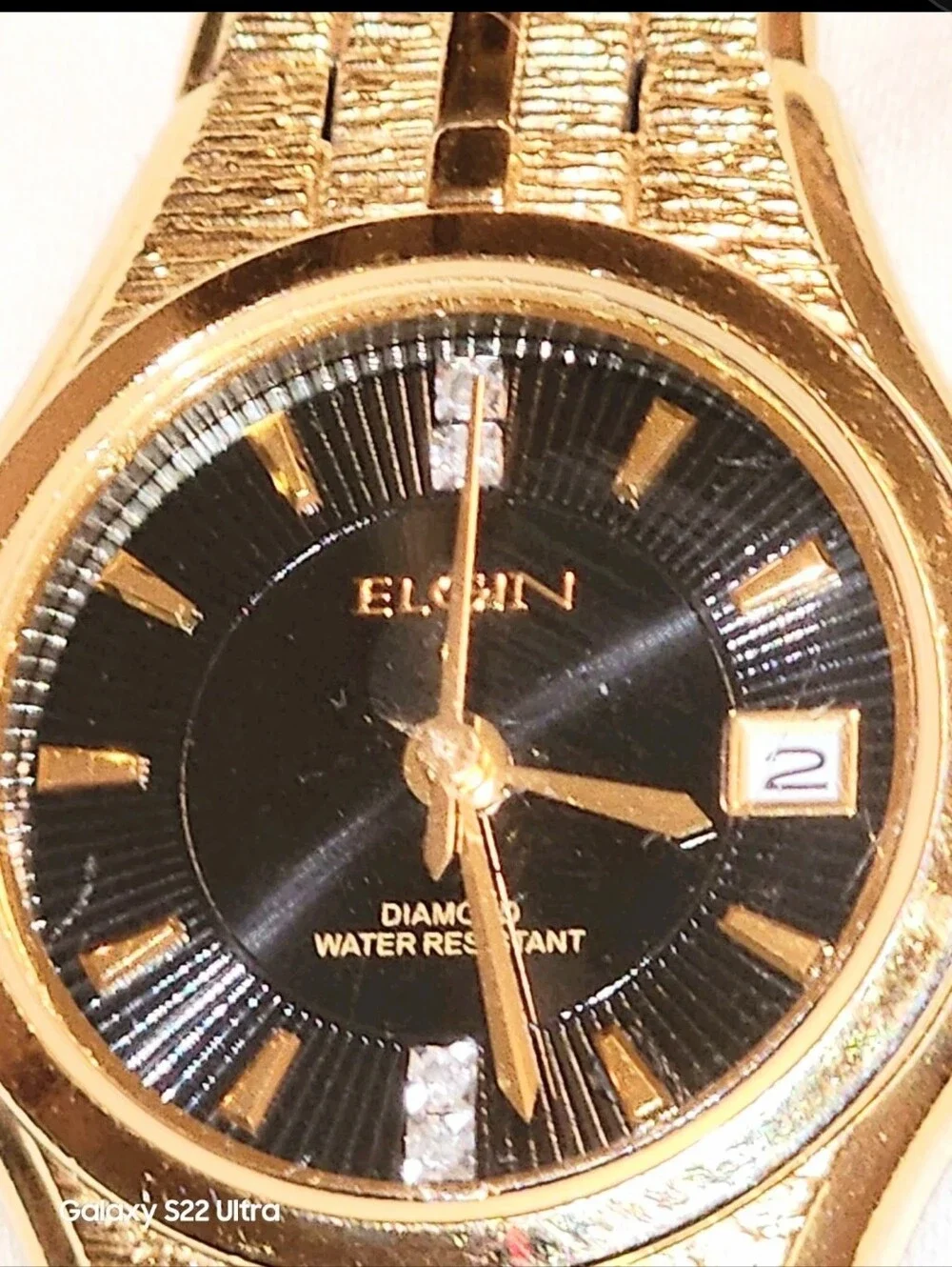 Elgin elegant gold