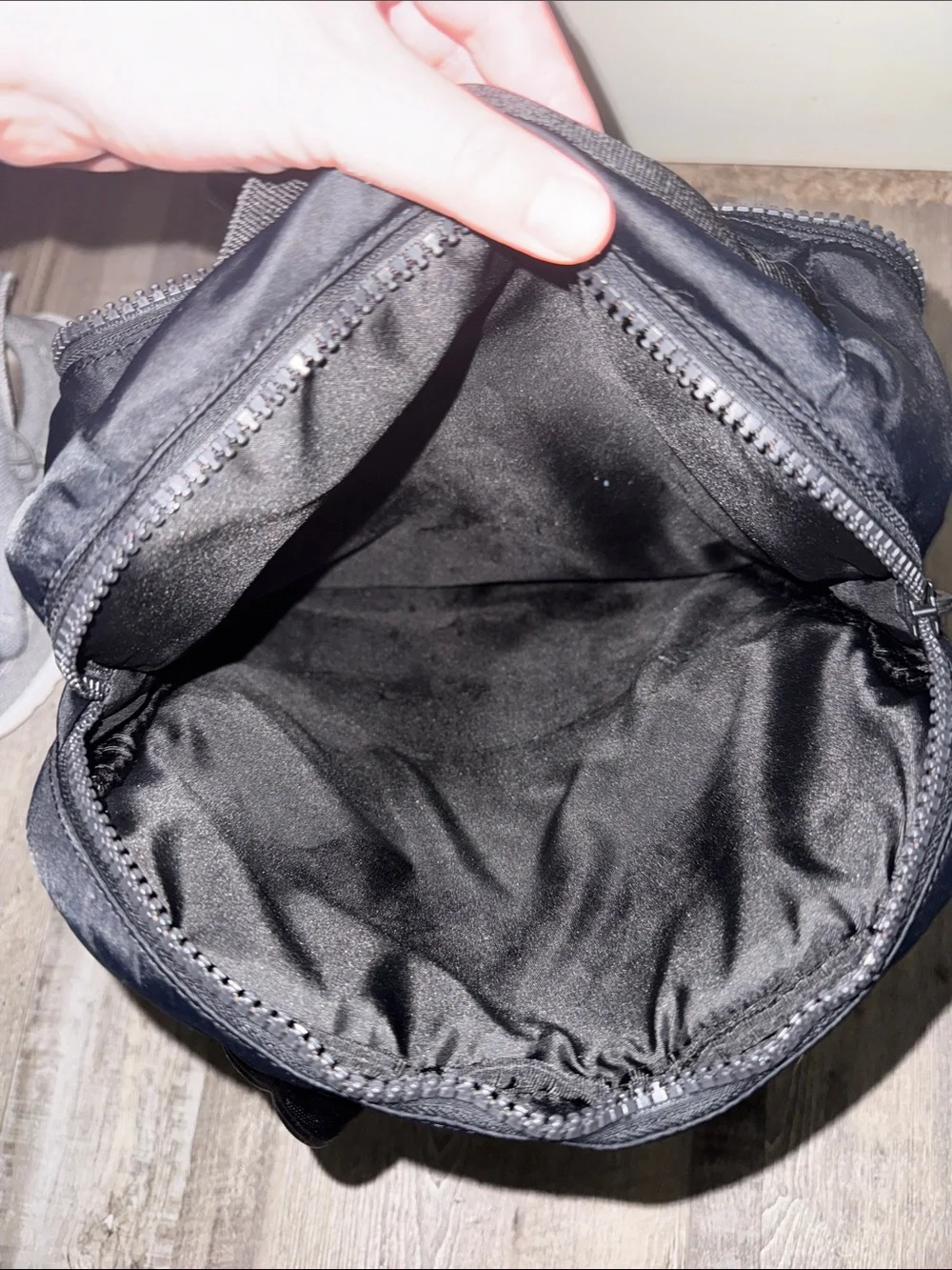 lululemon athletica comfort pockets sleek