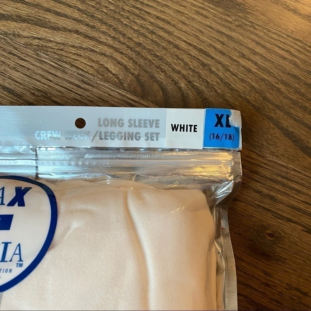 Max&Olivia nwt boys