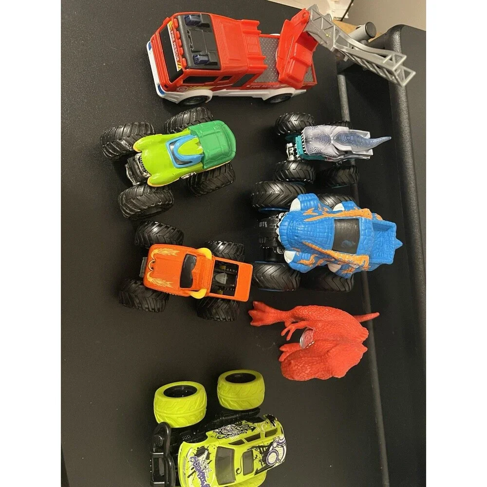 Monster Jam lot monster