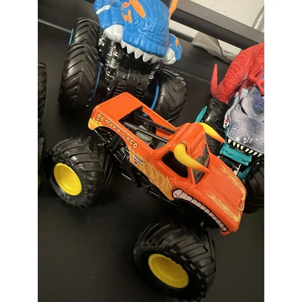 Monster Jam lot monster