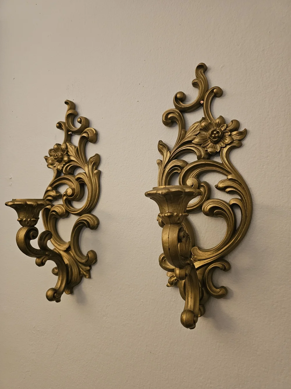 Homco pair ornate