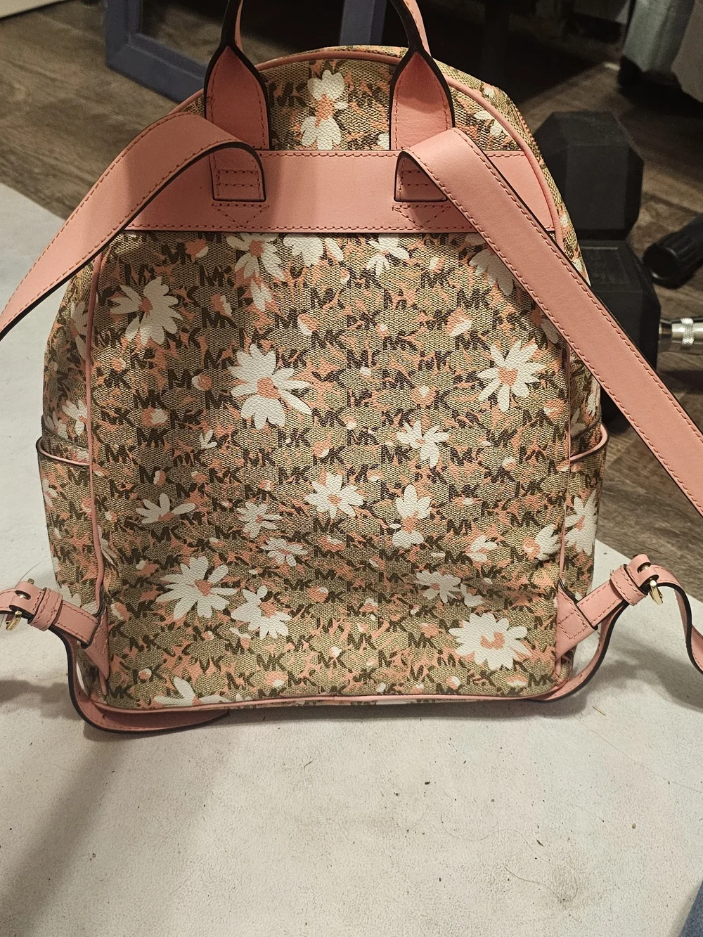 Michael Kors compact michael