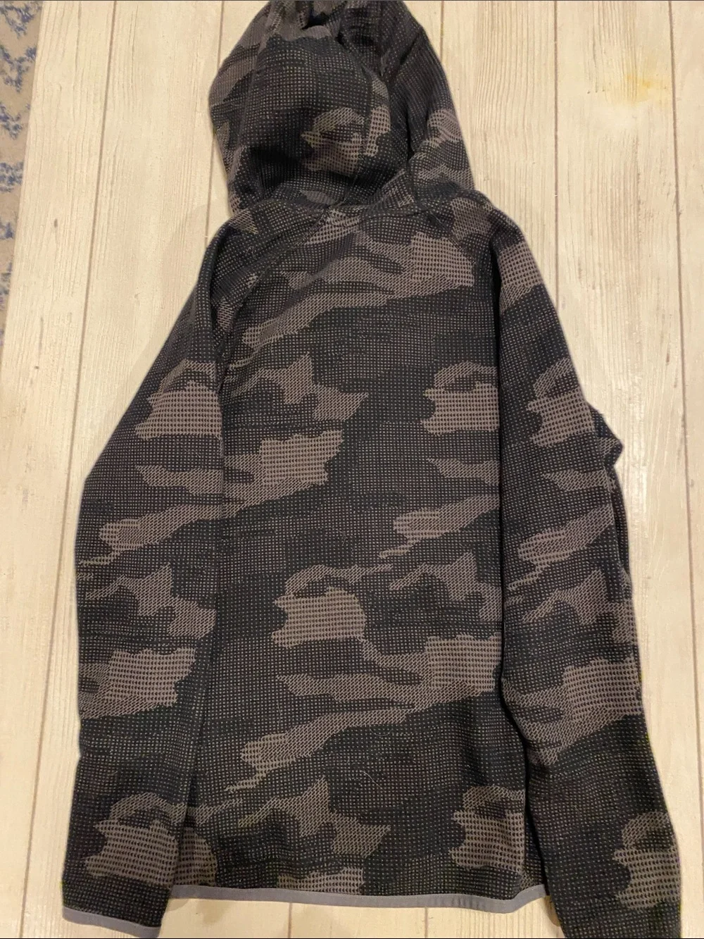 GAP lightweight hooded