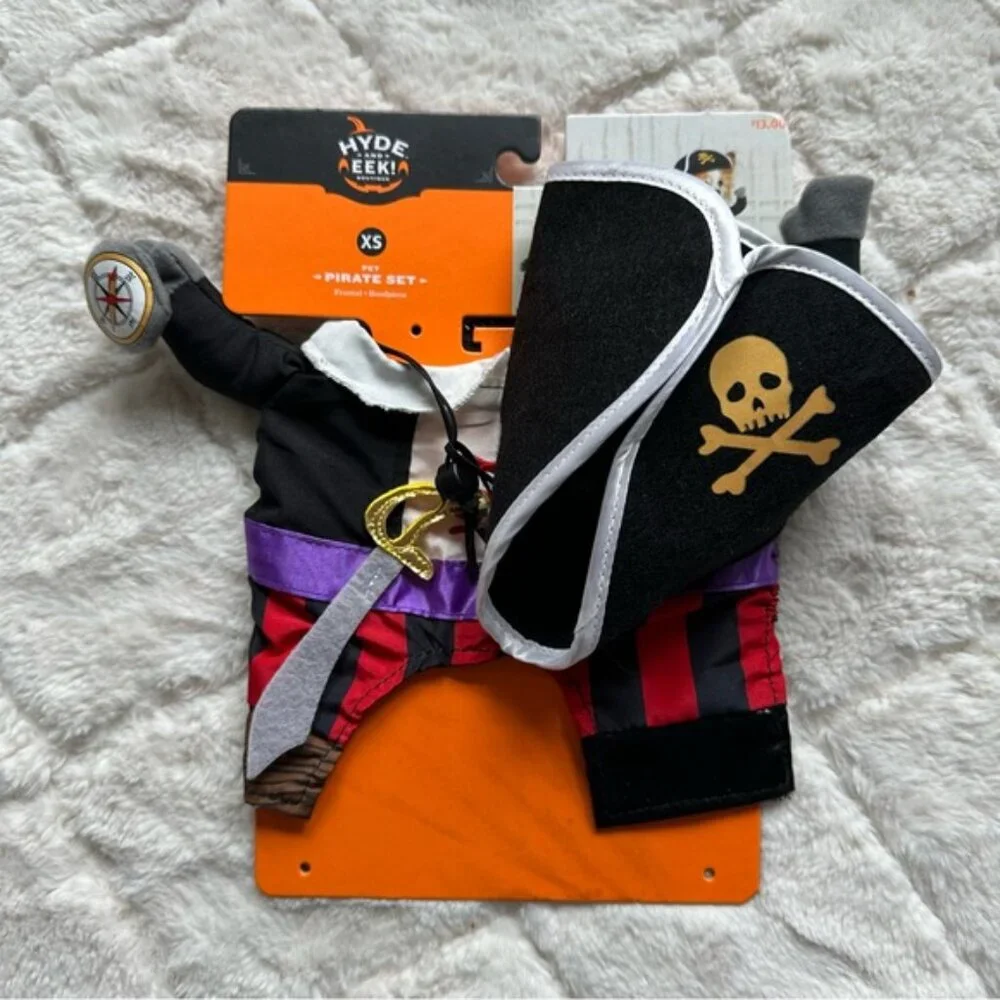 Hyde & EEK! costume sword