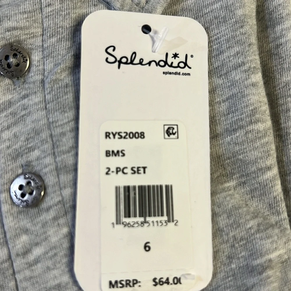 Splendid short nwt 70
