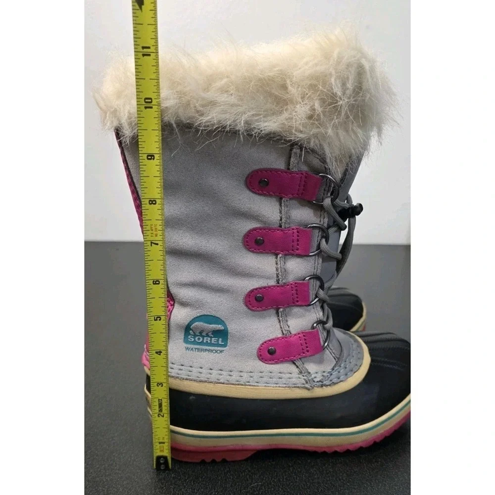 Sorel boots gray