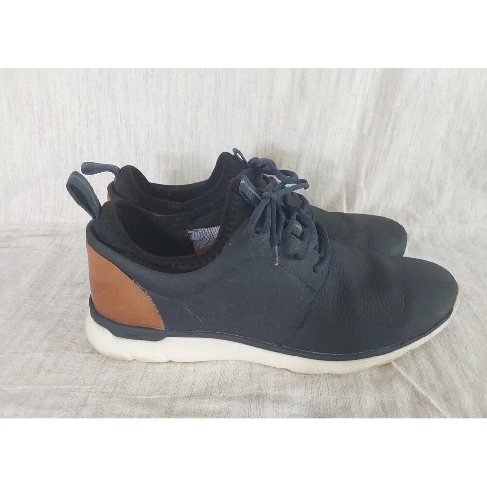 Johnston & Murphy brand model