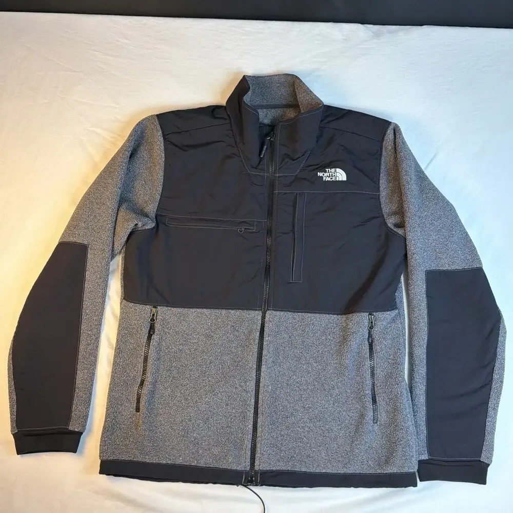 North Face Jacket Men’s Gray Denali Fleece Jacket - Size M