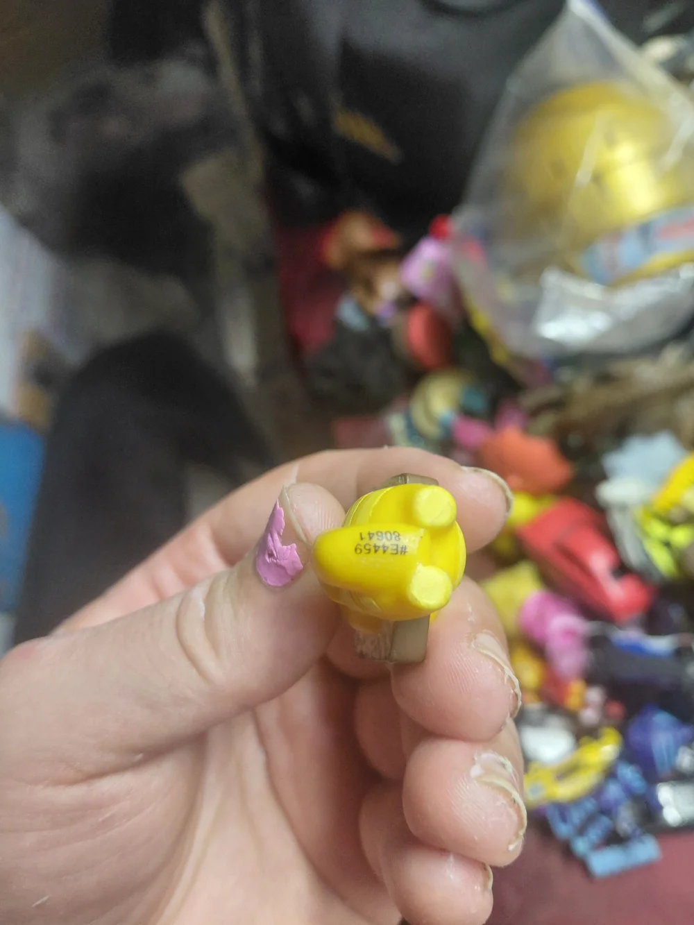 lost Kitties cute yellow