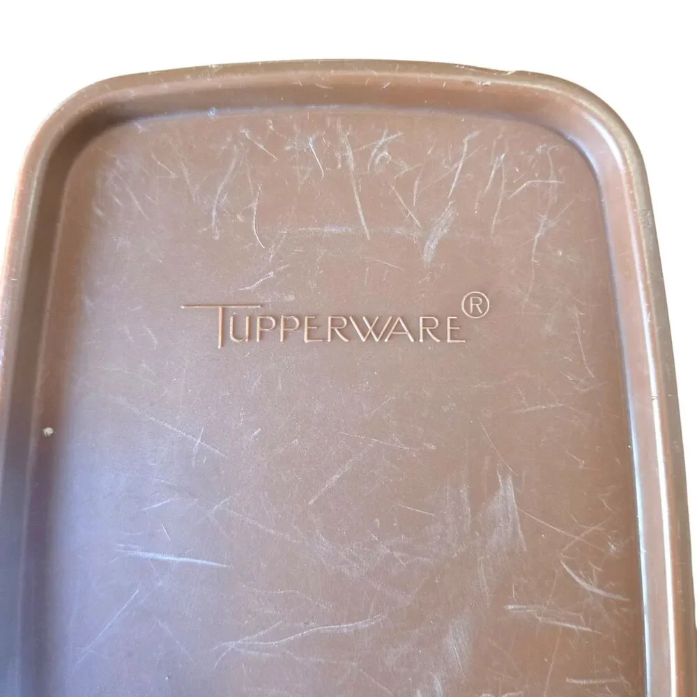 Tupperware vintage large