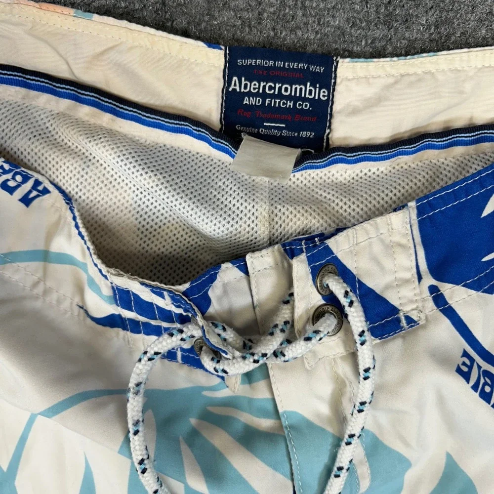 Abercrombie & Fitch abercrombie fitch