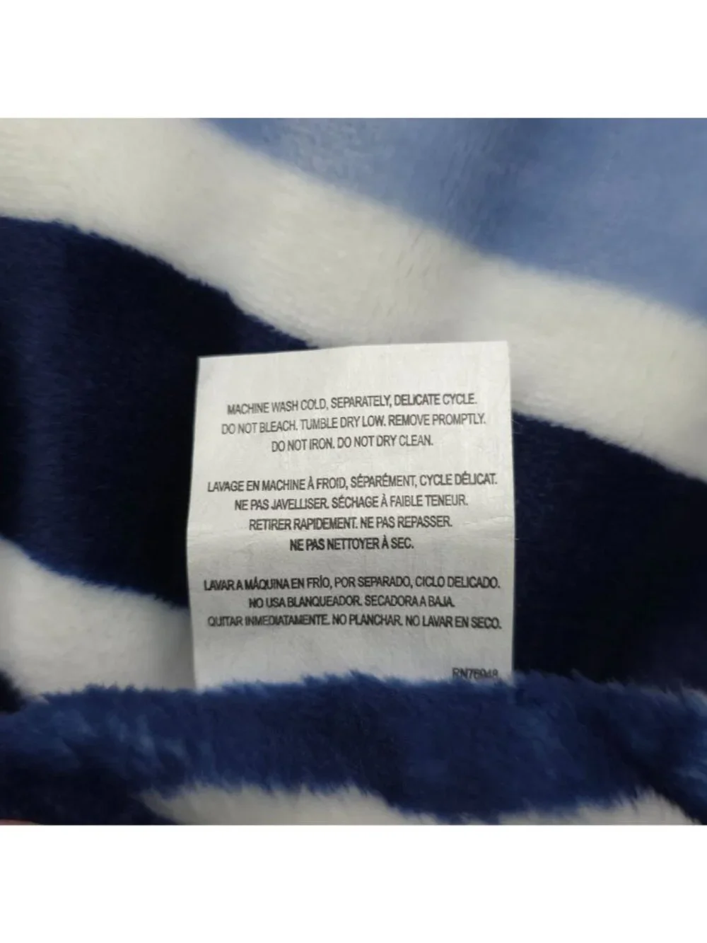 Tommy Hilfiger throw same
