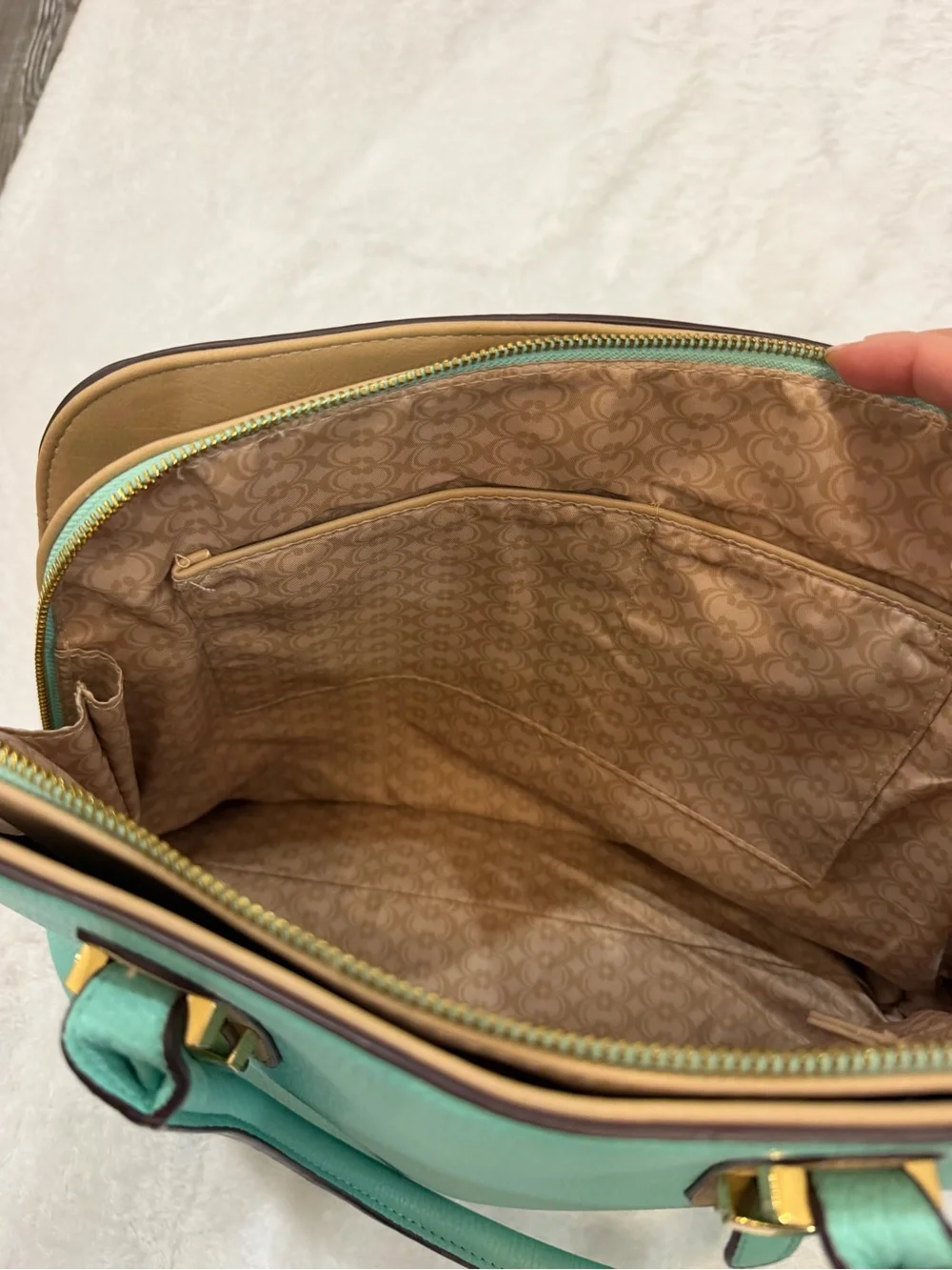 N/A stylish satchel