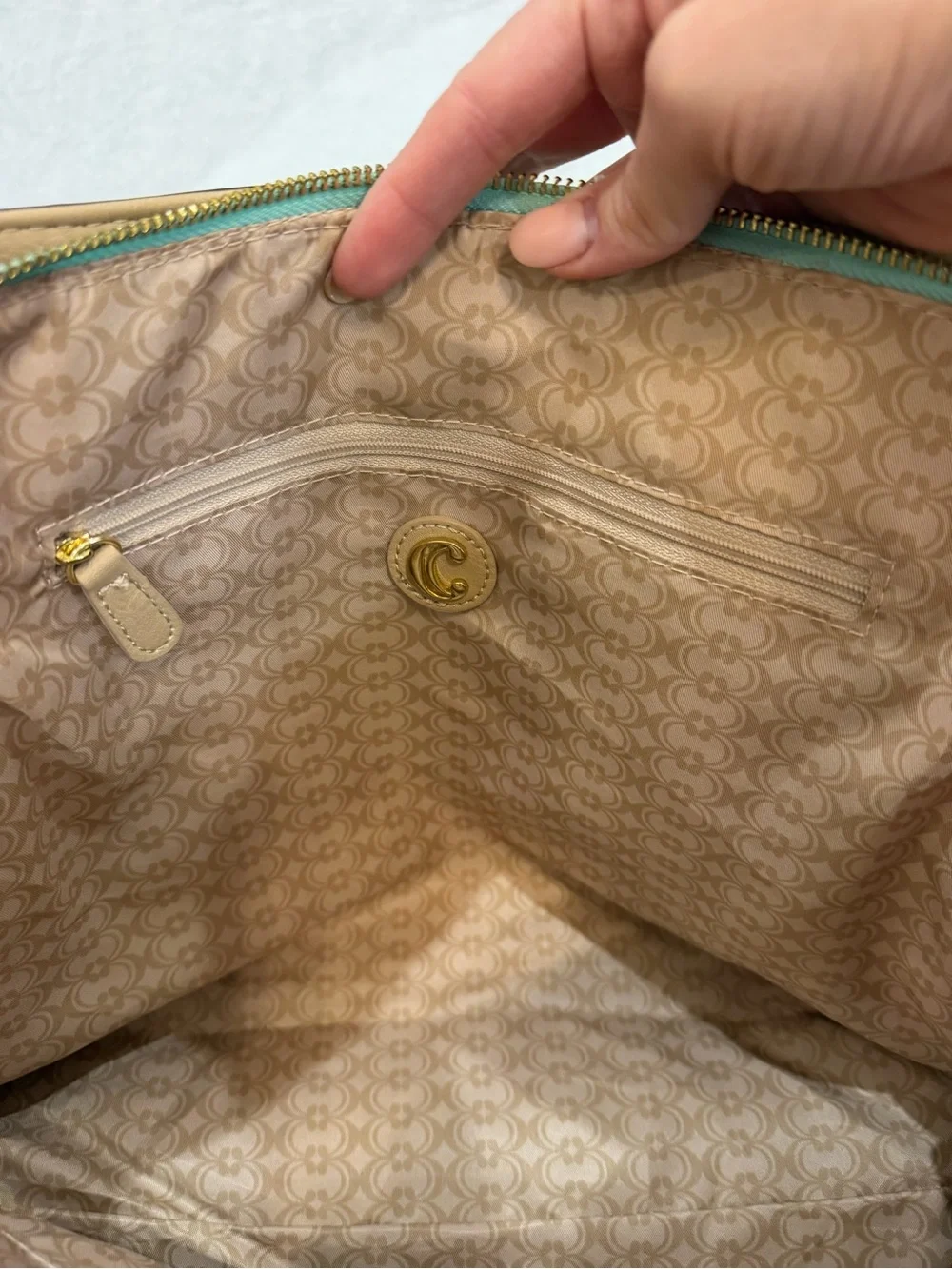N/A stylish satchel