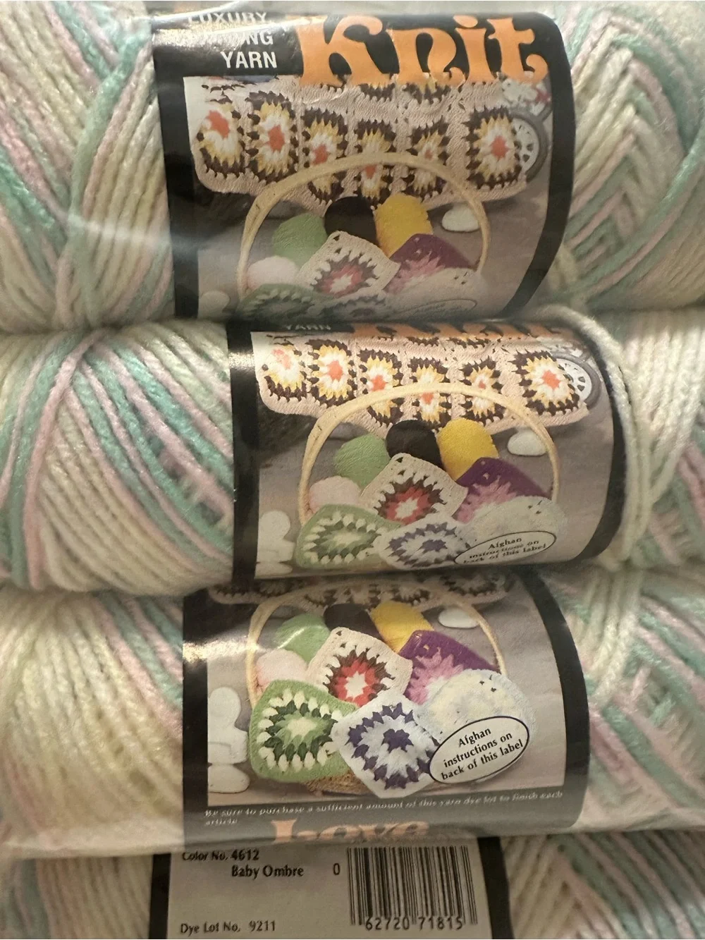 Lot of 7 Vintage Vonnel Love Knit Luxury Yarn Baby Ombre 4612 Same Dye Lot 9211