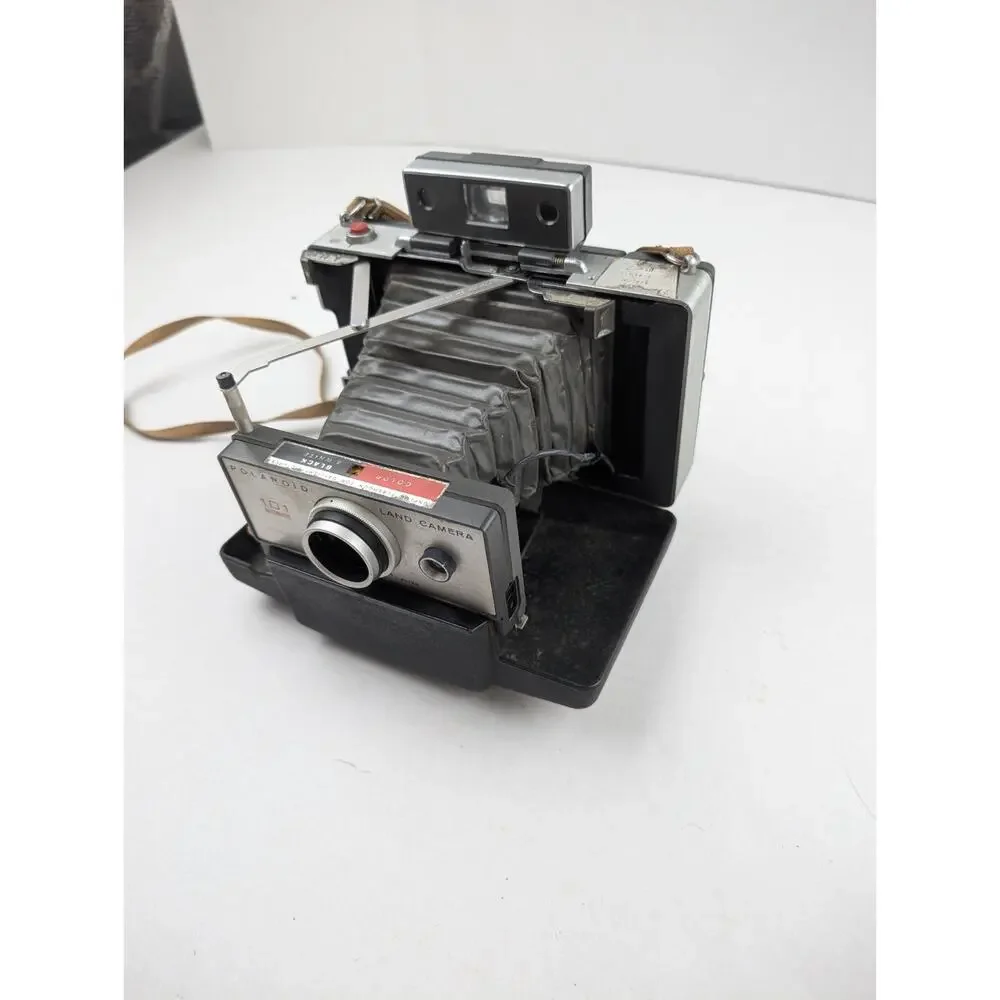 Polaroid unknown history