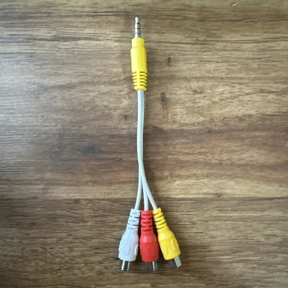 3.5Mm Male to 3 RCA Female Video AV Component Adapter‎ Cable