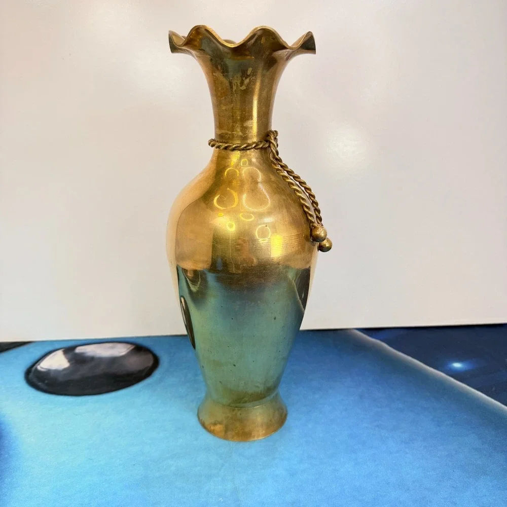 Vintage Brass Ruffled Vase 13