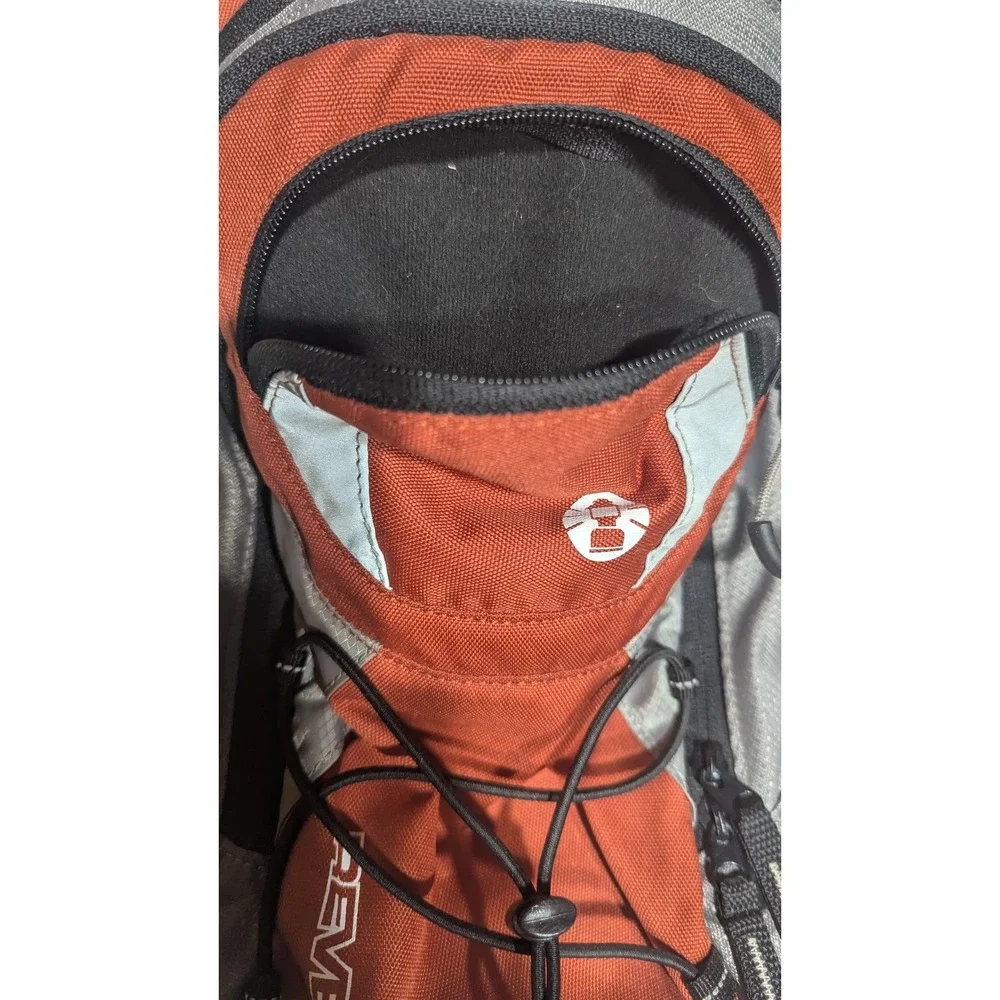 Coleman revel 8l