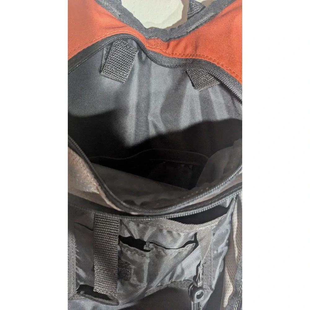 Coleman revel 8l
