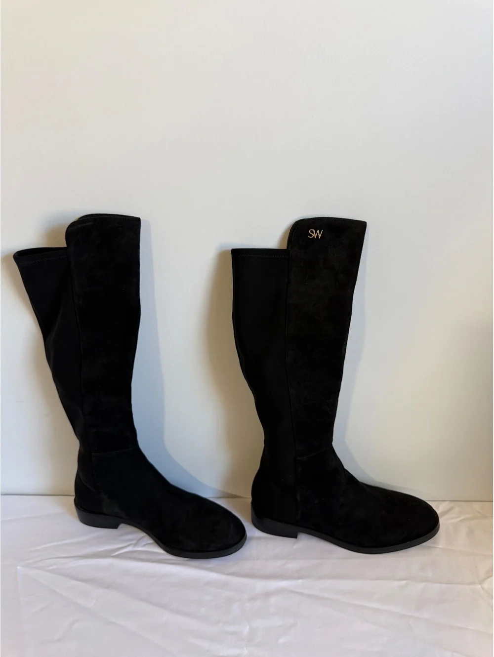 Stuart Weitzman 36 that size