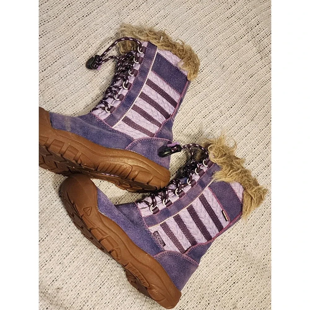 KEEN Kids Purple Suede Faux Fur‎ Winter Snow Boots Size US 12 1011817