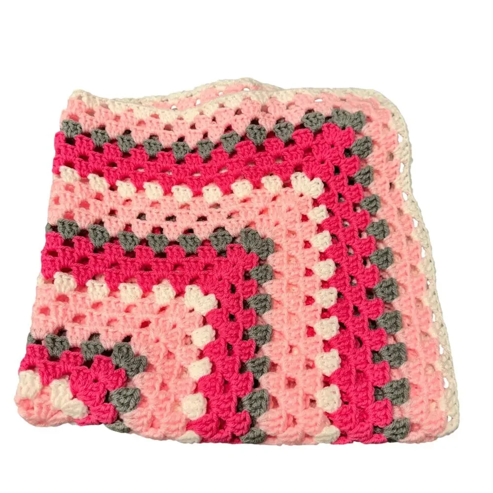 UNISEX Baby Blanket‎ Handmade Classic Retro Look Afghan NWOT STYLE #8