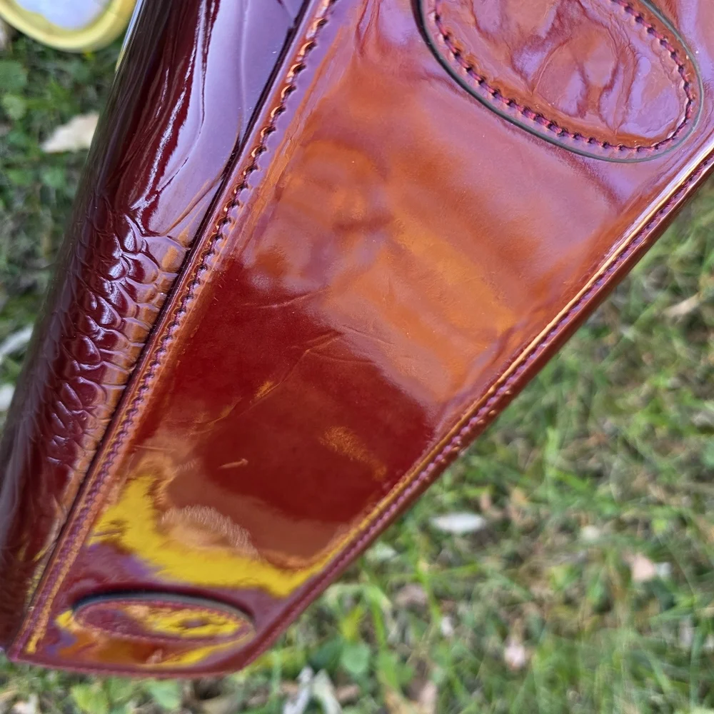 The Danbury Mint Ruby Red Leather Croc Pattern Handbag And Wallet Burgundy
