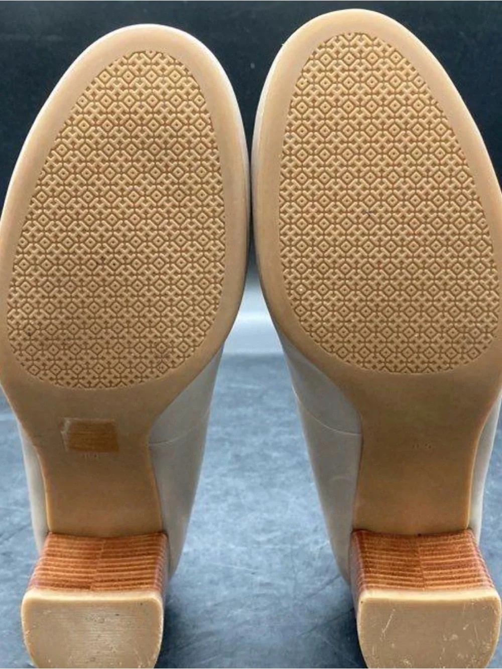 Tory Burch elegant beige