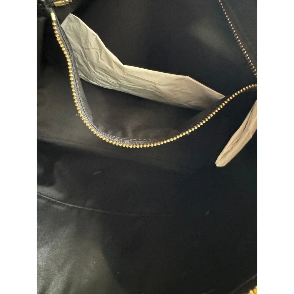 Tory Burch description beautiful