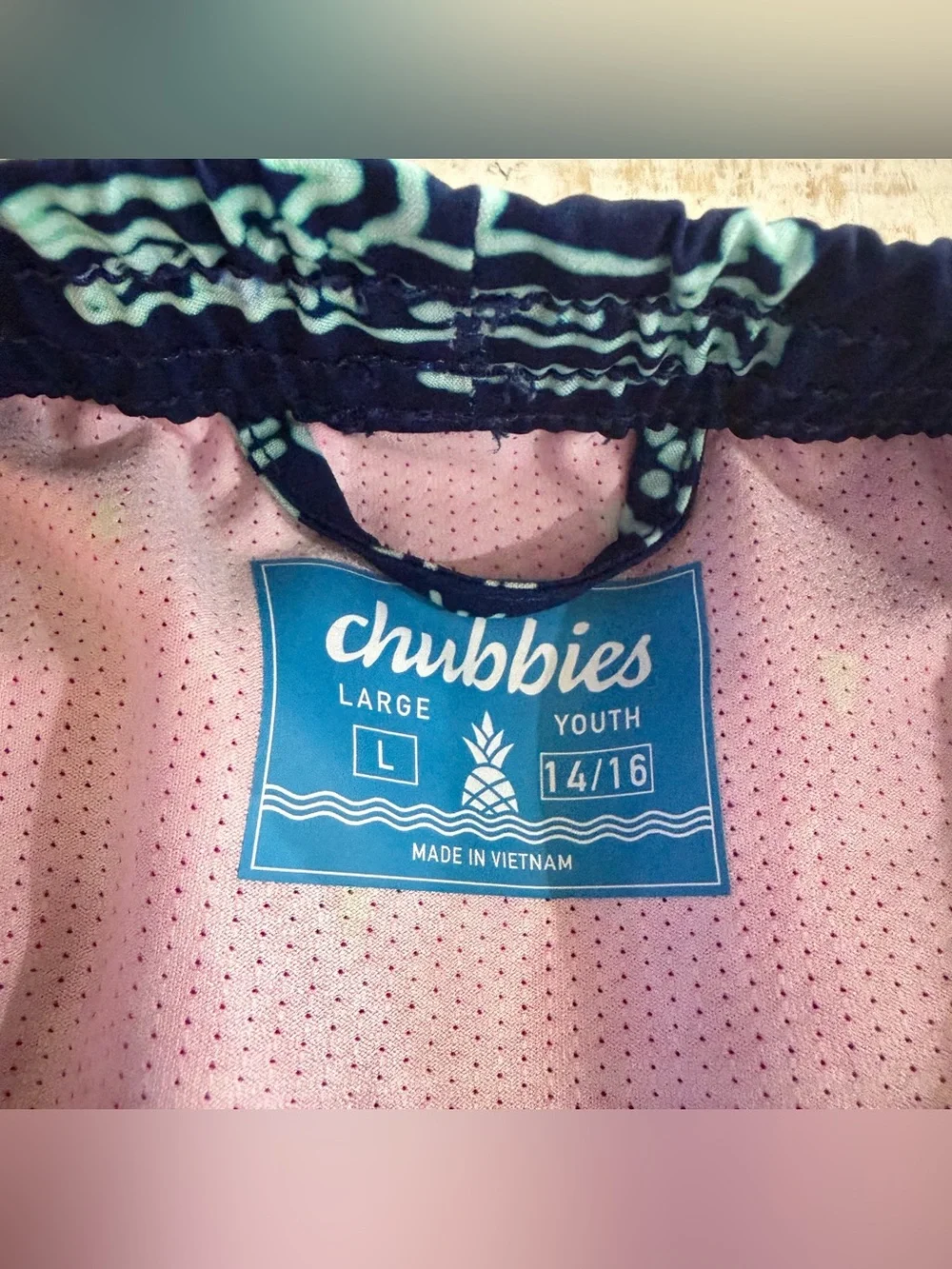 chubbies swim trunk