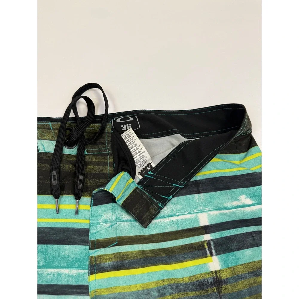 Oakley board shorts
