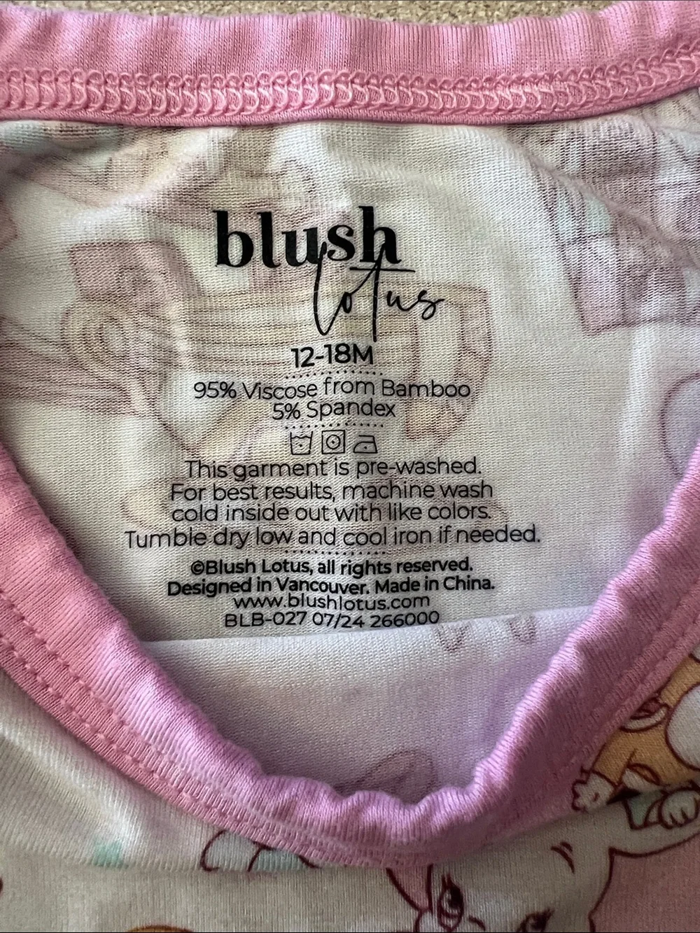 Blush lotus minimal wash