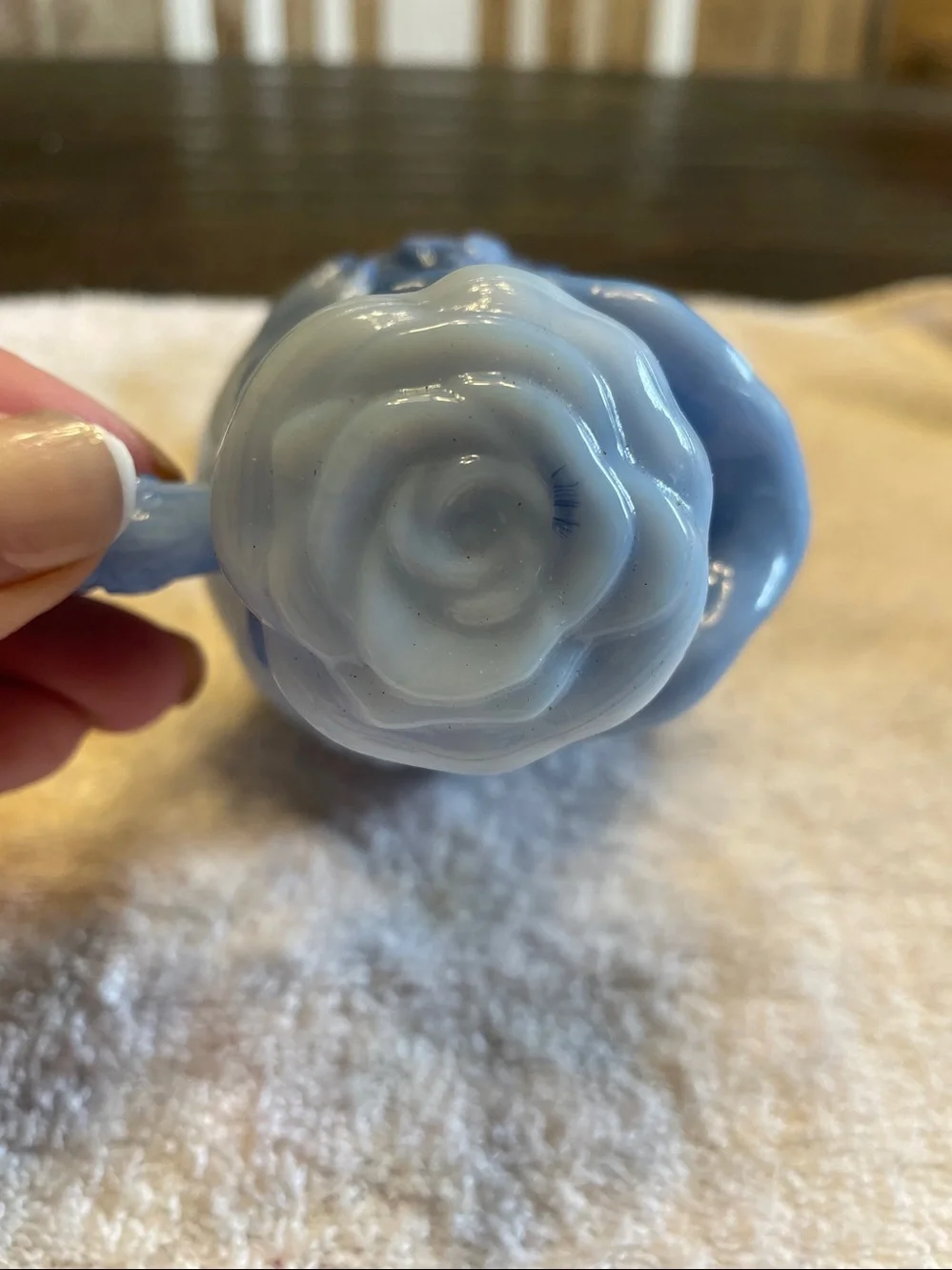 Avon great ornate raised