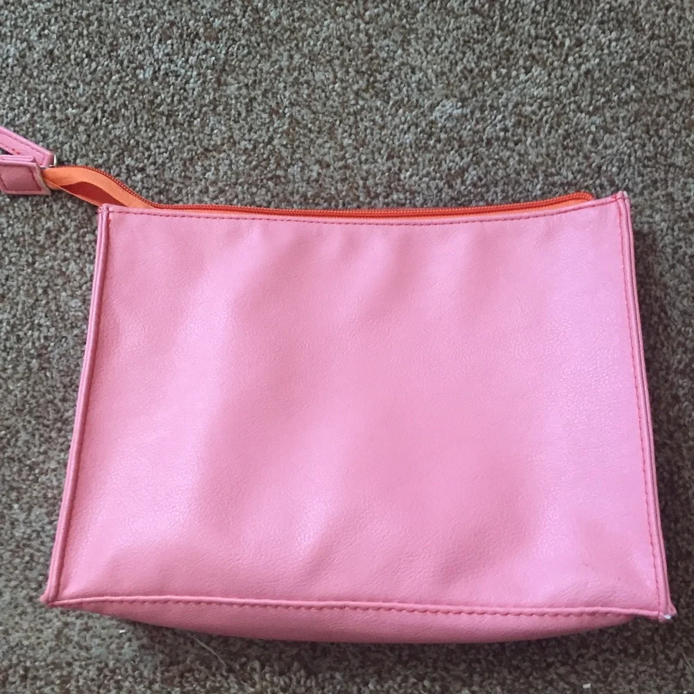 unbranded pre owned