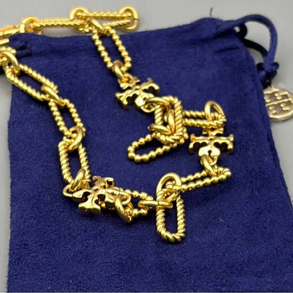 Tory Burch tory burch