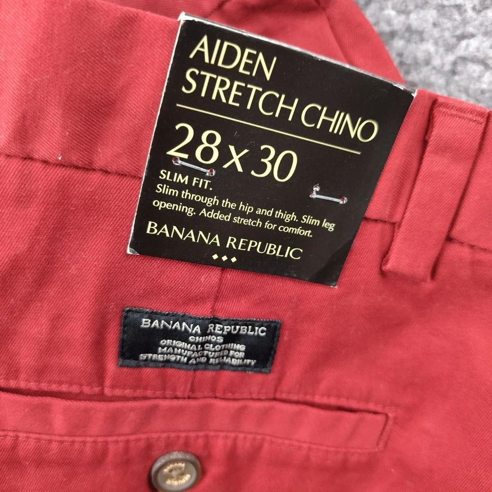Banana Republic styling from