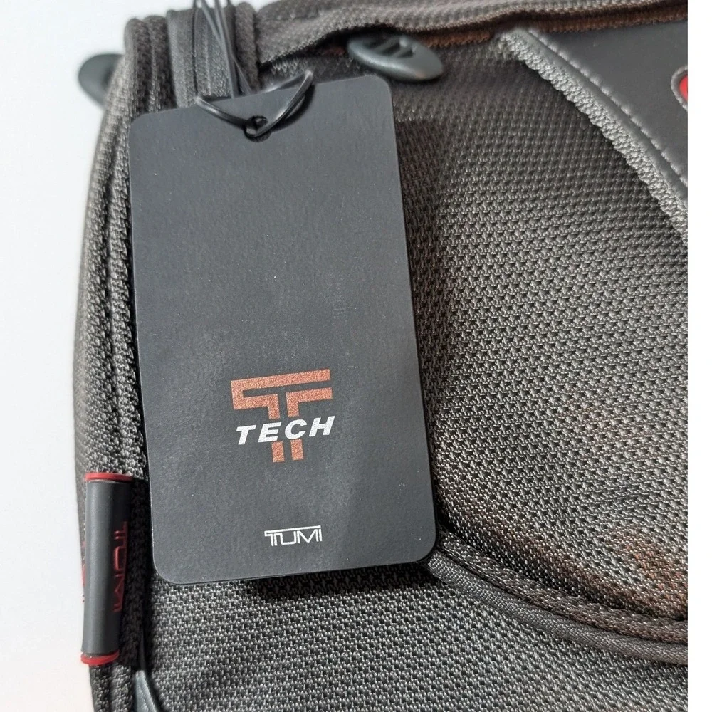 Tumi tech travel
