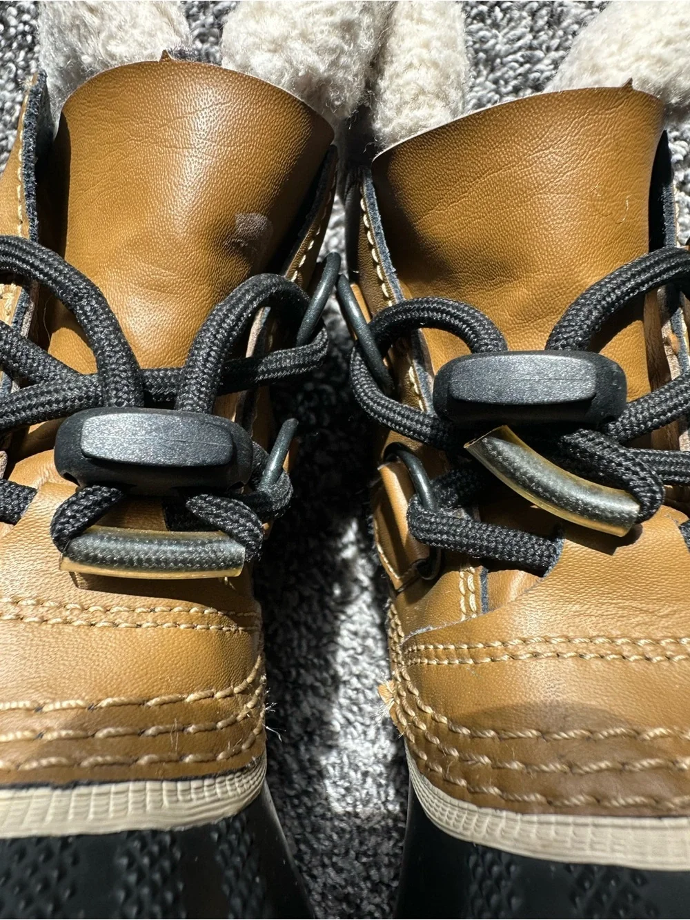 Sorel great gently