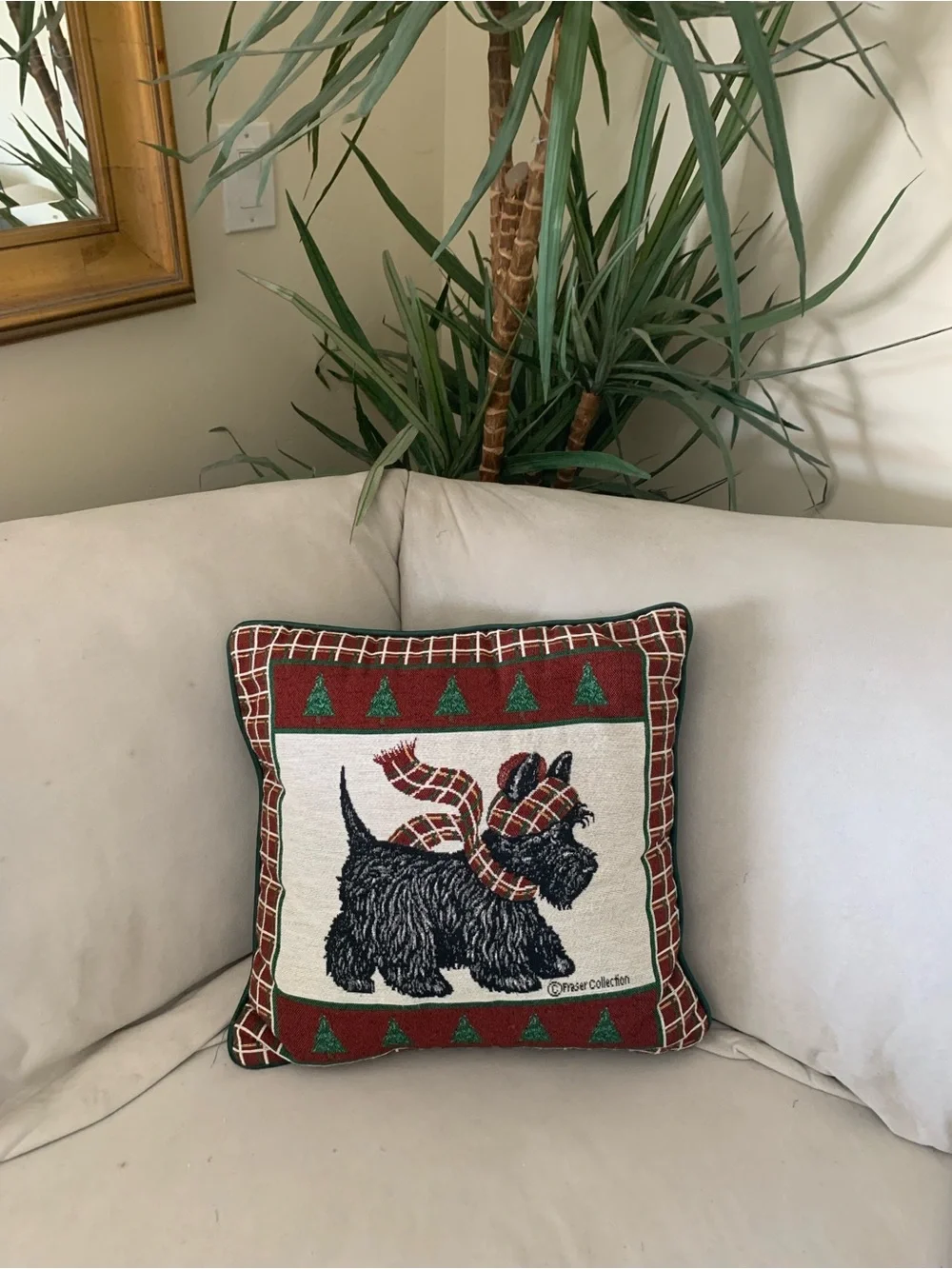 Fraser Collections holiday throw