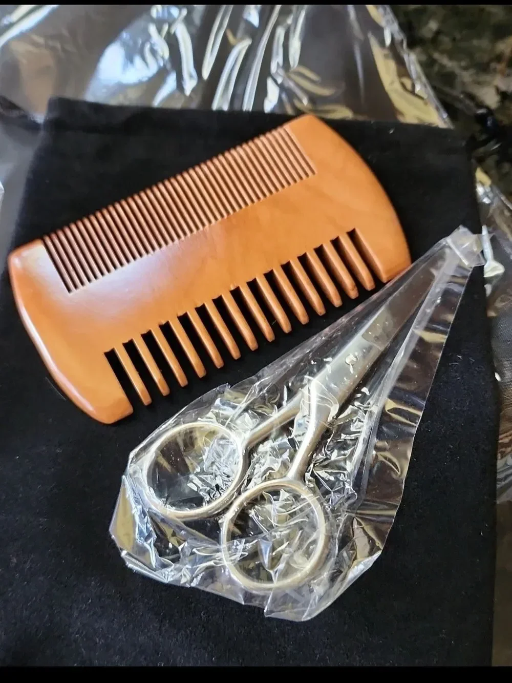 NWOT Men's Beard Kit Essentials