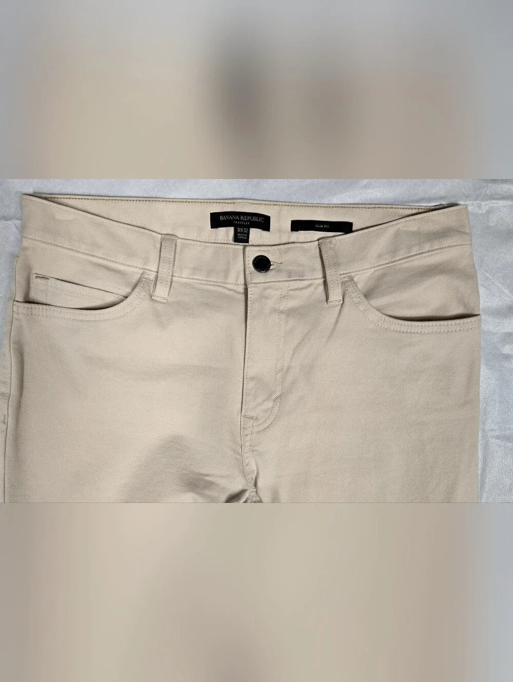 Banana Republic Traveler 31x32 Jeans Pants Slim Fit Cream